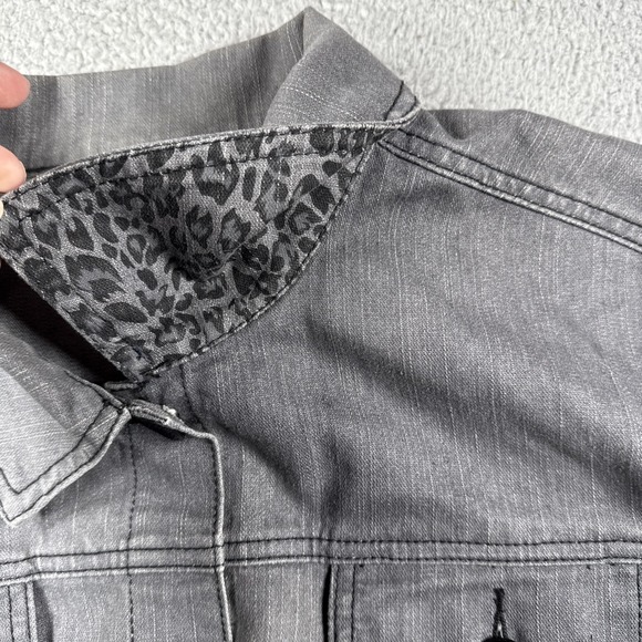 Christiana Zinn Denim Jacket Womens 3X Gray Pockets Animal Print Cuffs Y2K Retro - Picture 5 of 13